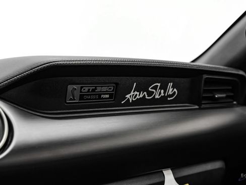Used 2015 Ford Mustang Shelby GT350 RWD image 53