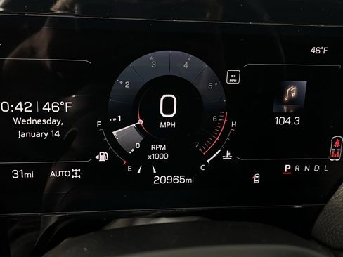 Used 2025 GMC Yukon Denali image 15