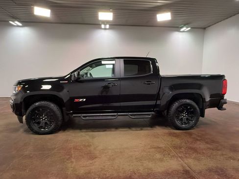 Used 2022 Chevrolet Colorado Z71 w/ Z71 Midnight Edition AWD/4WD image 30