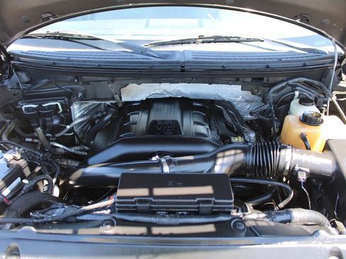 Used 2011 Ford F150 XLT AWD/4WD image 19