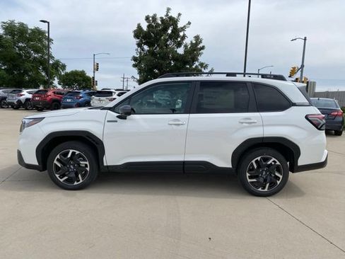 New 2026 Subaru Forester Touring AWD/4WD image 2