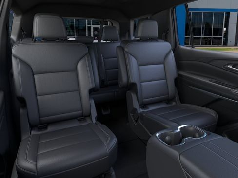 New 2026 Chevrolet Traverse LT w/ Driver Confidence Package FWD image 17