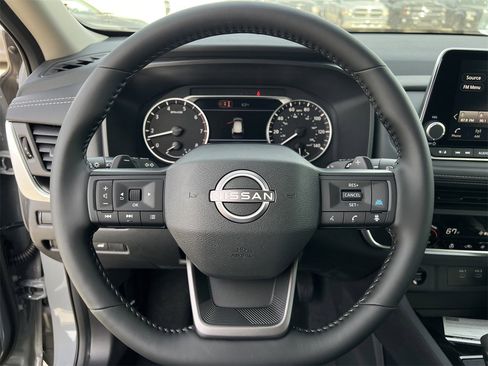 New 2026 Nissan Rogue SV image 9