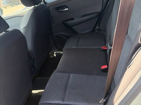 Certified 2023 Nissan Rogue SV FWD image 19