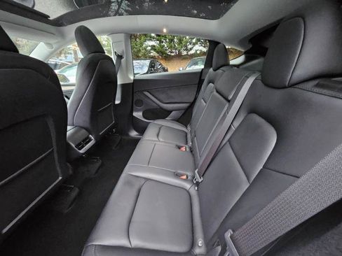 Used 2024 Tesla Model Y Long Range image 61