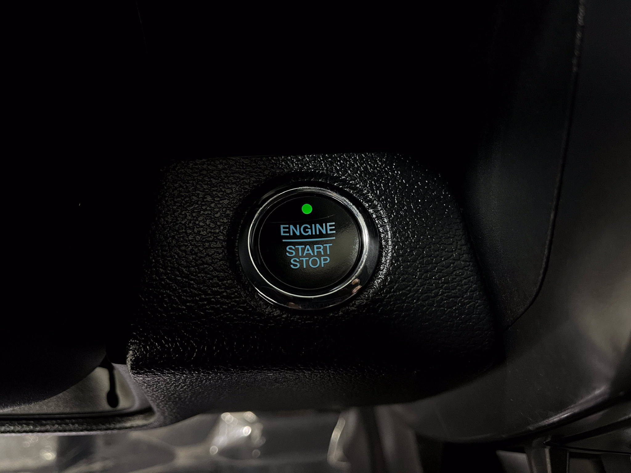 Used 2018 Ford F150 Lariat w/ Equipment Group 502A Luxury AWD/4WD image 20