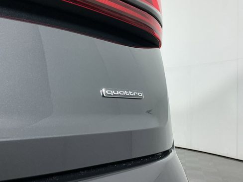 New 2026 Audi Q7 2.0T Premium image 9