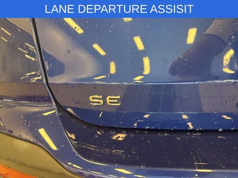 Used 2023 Volkswagen Taos SE image 13