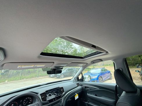 New 2026 Honda Ridgeline RTL image 16