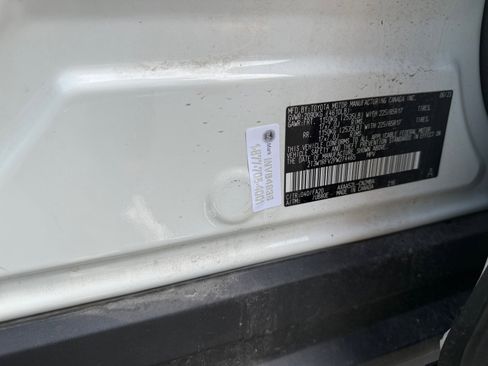 Used 2023 Toyota RAV4 XLE image 25