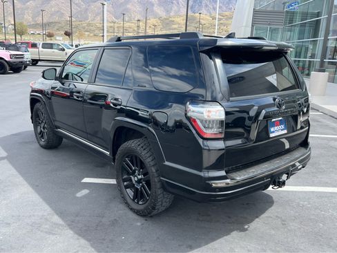 Used 2019 Toyota 4Runner Limited AWD/4WD image 11