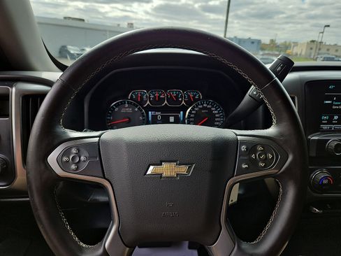 Used 2017 Chevrolet Silverado 1500 LT w/ All Star Edition image 17