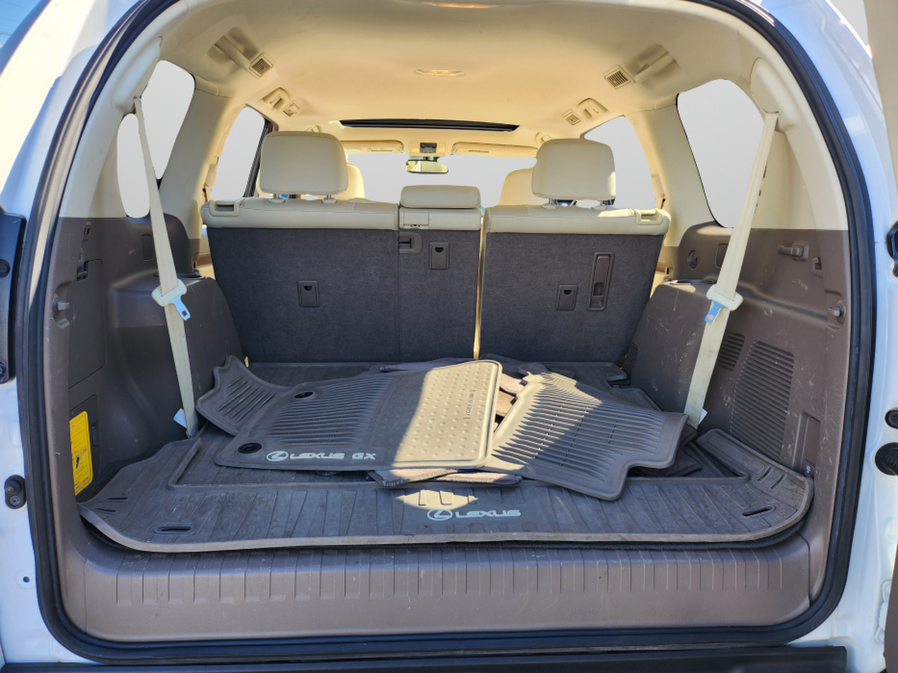Used 2015 Lexus GX 460 w/ Premium Package AWD/4WD image 23