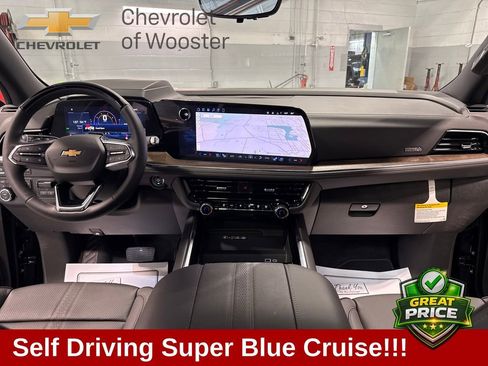 New 2026 Chevrolet Suburban High Country AWD/4WD image 43