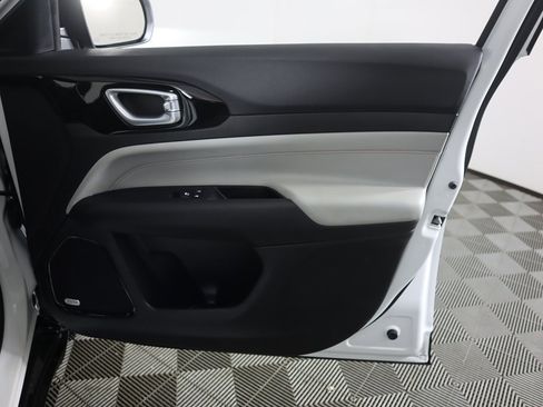 Used 2024 Jeep Compass Limited w/ Elite Group image 27