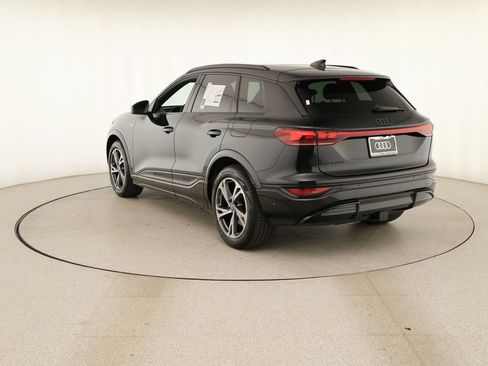 New 2027 Audi Q6 e-tron Prestige AWD/4WD image 4