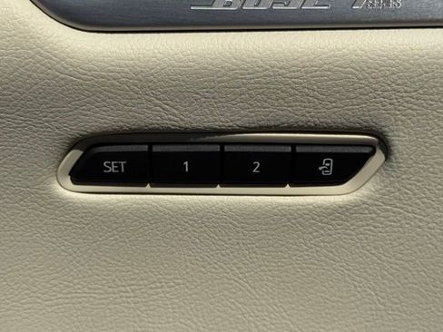 Used 2024 Cadillac XT5 Premium Luxury w/ Technology Package image 18