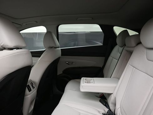 New 2026 Hyundai Tucson Limited image 18