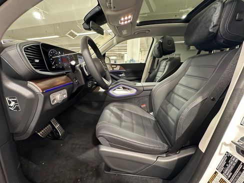 New 2026 Mercedes-Benz GLS 450 4MATIC image 15
