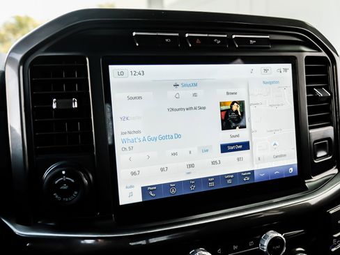 Used 2022 Ford F150 XLT w/ Equipment Group 302A High image 73