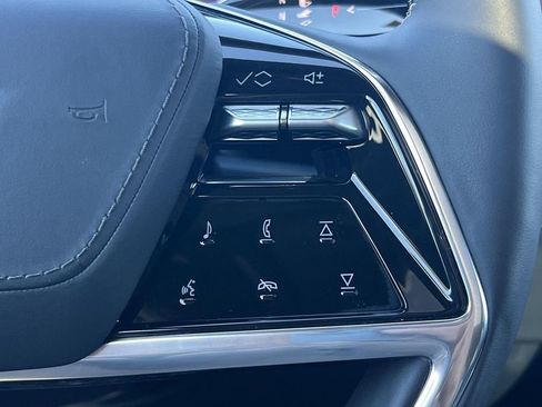 New 2025 Cadillac Escalade IQ Sport 2 AWD/4WD image 14