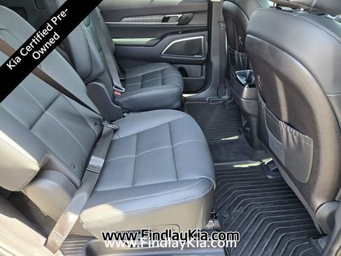 Certified 2025 Kia Telluride SX w/ SX Captain's Chair Package FWD image 19