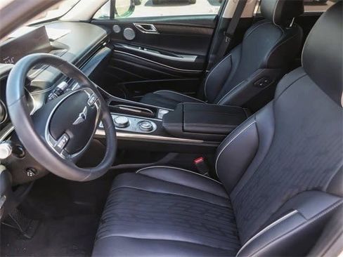 Used 2024 Genesis GV80 3.5T w/ Advanced Package image 12