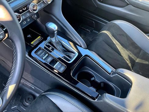 Used 2024 Acura Integra A-Spec image 17