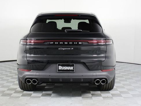 New 2026 Porsche Cayenne S AWD/4WD image 6