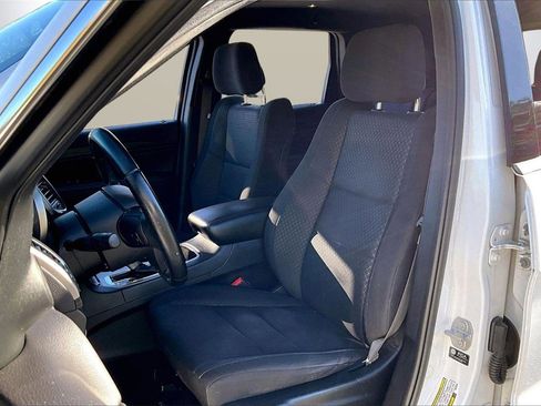 Certified 2021 Jeep Grand Cherokee Laredo image 20