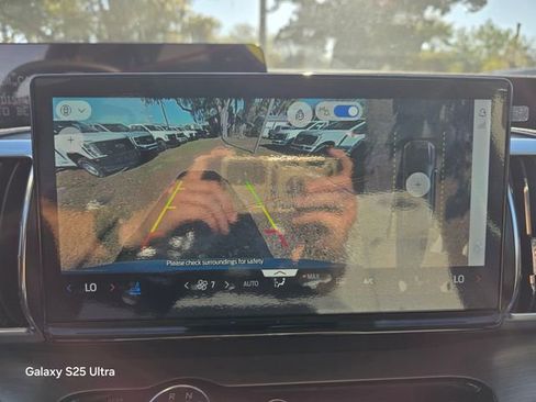 New 2026 Ford Expedition Max Platinum w/ Driver's Package image 23