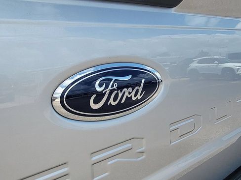 Used 2024 Ford F250 XL w/ FX4 Off-Road Package AWD/4WD image 28