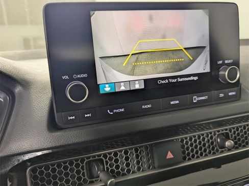 Used 2023 Honda Civic Sport image 23