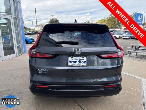 Used 2024 Honda CR-V EX image 5