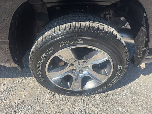 New 2026 RAM 1500 Express image 23