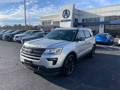 Used 2018 Ford Explorer XLT w/ Equipment Group 202A
