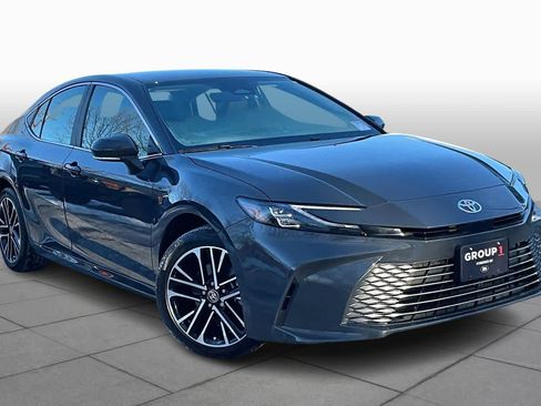 Certified 2025 Toyota Camry XLE image 2