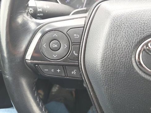 Used 2023 Toyota Camry SE w/ Convenience Package image 34