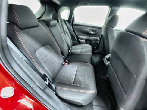 Certified 2025 Honda HR-V Sport image 30