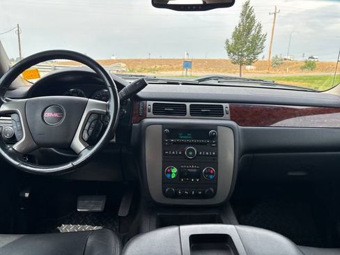 Used 2013 GMC Sierra 2500 SLT w/ SLT Convenience Package AWD/4WD image 12