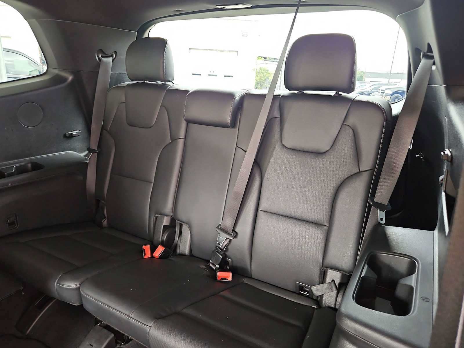 Used 2025 Kia Telluride AWD image 14