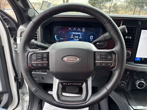 Certified 2025 Ford F350 Platinum image 15