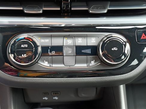 New 2026 Buick Envista Sport Touring w/ Convenience I Package image 16