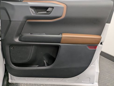 Used 2023 Ford Bronco Sport Outer Banks w/ Tech Package image 27