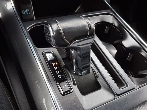 Used 2022 Ford F150 XLT w/ Equipment Group 302A High image 22