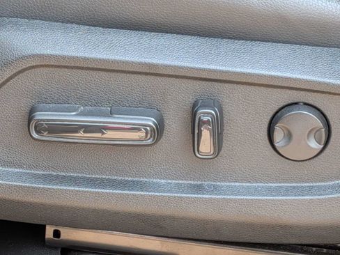 Certified 2025 Honda Pilot EX-L image 15