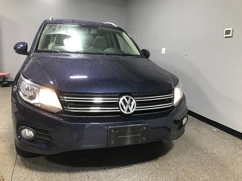 Used 2015 Volkswagen Tiguan SE FWD image 8