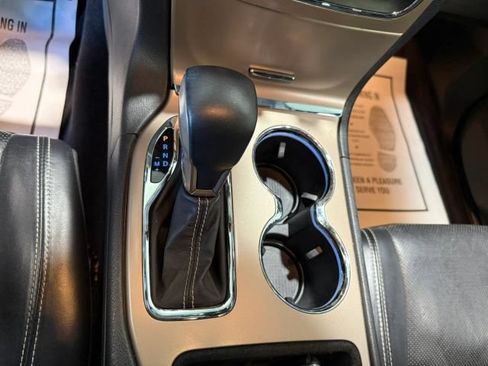 Used 2017 Jeep Grand Cherokee Limited w/ Luxury Group II RWD image 19