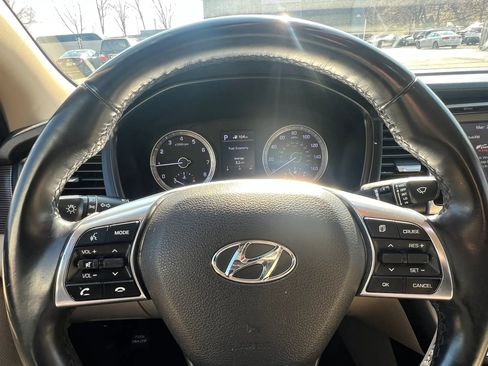 Used 2018 Hyundai Sonata Limited FWD image 13