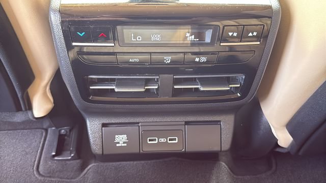 Certified 2024 Acura MDX w/ Technology Package AWD/4WD image 29